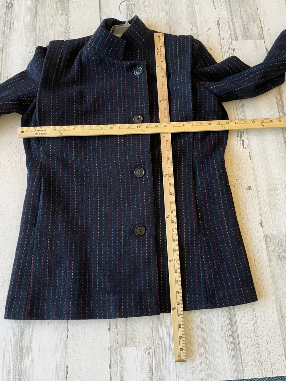 VINTAGE WOOL COAT SIZE 14 BLACK WITH MULTICOLORED THREADING MID LENGTH P… - Picture 5 of 15